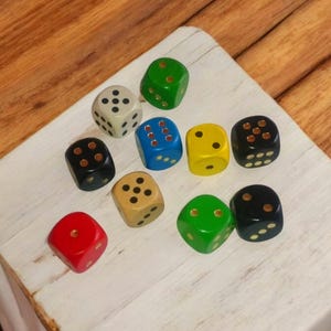 Wooden cubes pine 1.5 cm edge length 10 pieces
