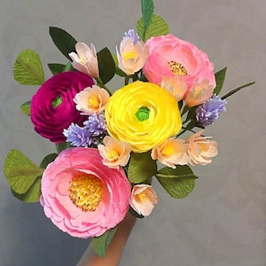 Crepe Paper Flowers, Pink Paper Ranunculus, Small paper peonies, Fake Bridal Flowers, Large Paper Flower, Luxury Flower Gift,Bouquet For Her