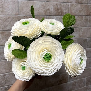 White Crepe Paper Ranunculus Paper Fake Bridal Flower For Her Unique paper Bouquet Bright Paper Flowers