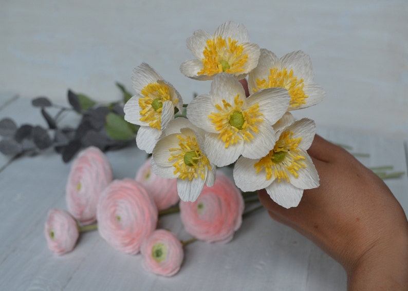 Crepe Paper Flowers, Pink Paper Ranunculus, Fake Bridal Flowers, Large Paper Flower, Luxury Flower Gift, Bouquet Her, Unique Paper Bouquet image 7