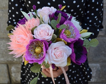 Ramo de novia de flores de papel, ramo púrpura de boda, regalo de un aniversario para ella, flores de papel grandes de boda, flor de anémona