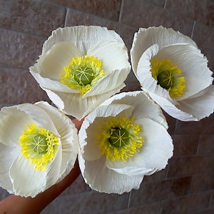White paper poppies set, Paper flower bouquet, Paper anniversary, Wedding table centerpiece, Birthday flowers, Fake bouquet, Bridal bouquet