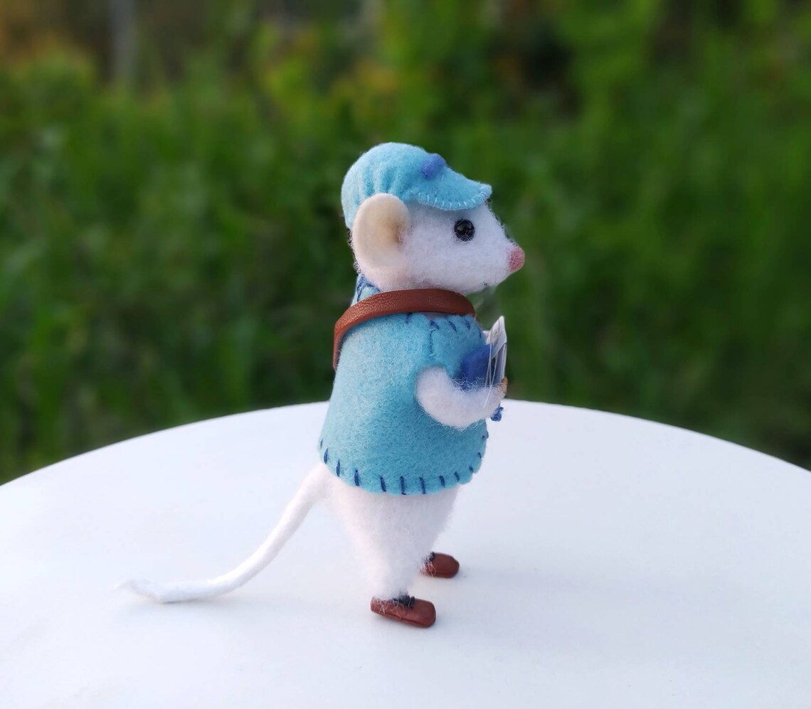 Needle Felted Mouse: Postman With Letter, Removable Clothes - Etsy