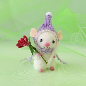 Needle felted miniature white mouse, Christmas mouse