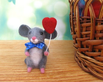 Souris en feutre. Souris miniature en laine