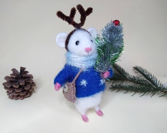 Needle felted mouse Christmas decor