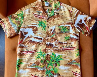1970s Kennington Loop Collar  Hawaiin Shirt