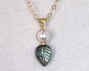 Labradorite Leaf and Pearl Oriental Statement Necklace in Gold