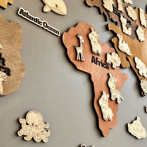 Carte du monde éducative personnalisée en bois, décoration de chambre d'enfant, décoration de chambre d'enfant, carte du monde animal, cadeau de rentrée