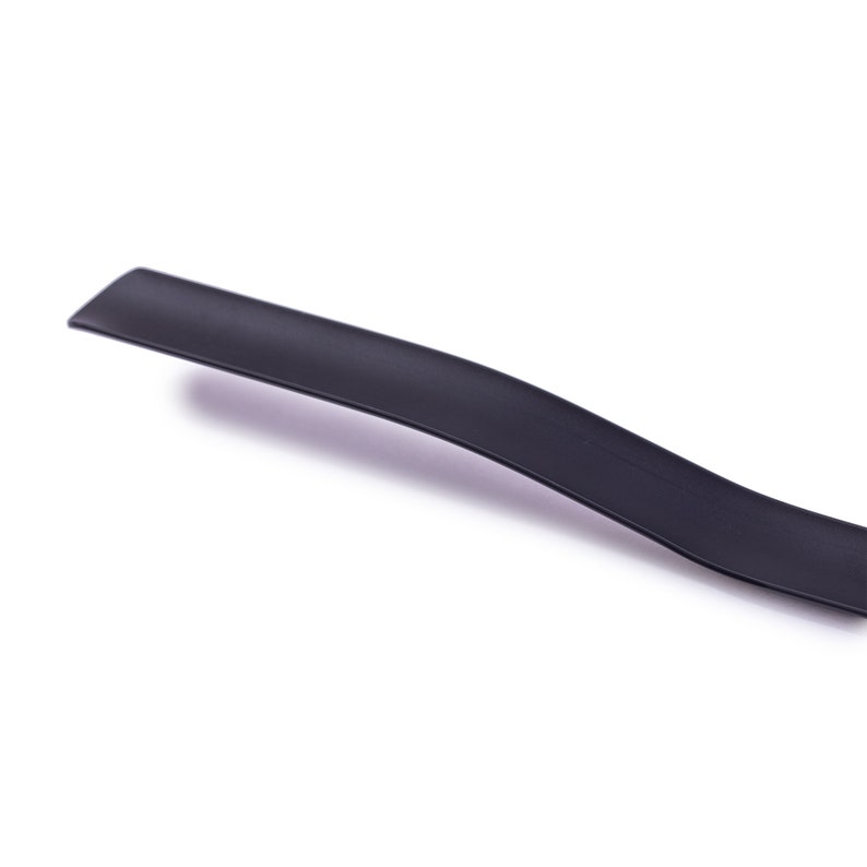 Home Decor Modern Chic Shoe horn Black Extra Long Shoehorn Contemporary Aluminium image 8