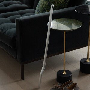 Home Decor Modern Chic Shoe horn Black Extra Long Shoehorn Contemporary Aluminium image 6