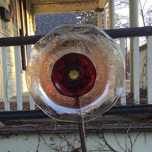 Beautiful Etched Carnival Glass Flower, Yard Art, Plate Flowers, Springtime