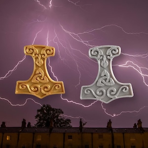 3D printed Mjolnir Pin!