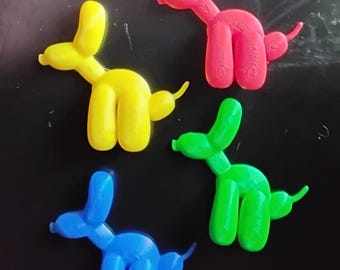 Pooping balloon dog with baggy Magnet