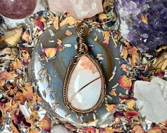 Scolecite Pendant