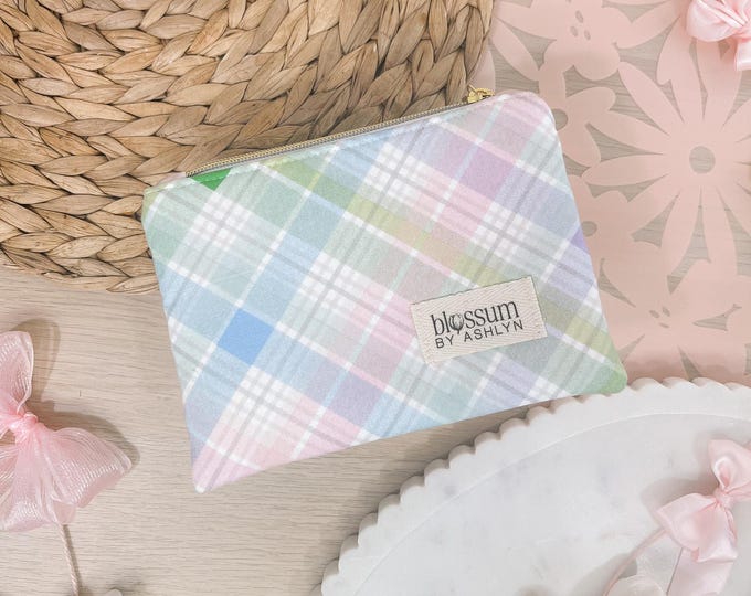 Pastel Plaid Zipper Pouch