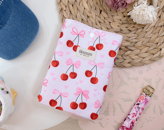 Bow Cherry Kindle Sleeve