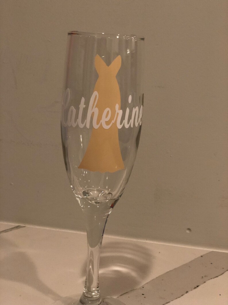 wedding gift champagne flute gift Champagne flutes drinkware personalized chanpagne flute bridesmaid gift customized champagne flute