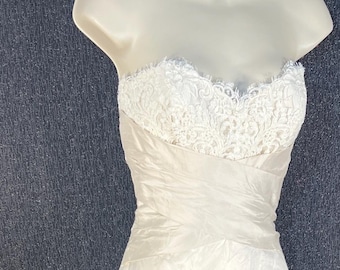 Paloma Blanca silk champagne gown Size 4 strapless