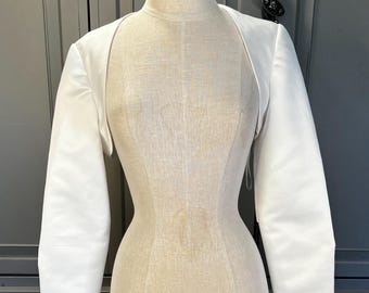 90s sweet long sleeve bolero with embroidery size 0/2/4