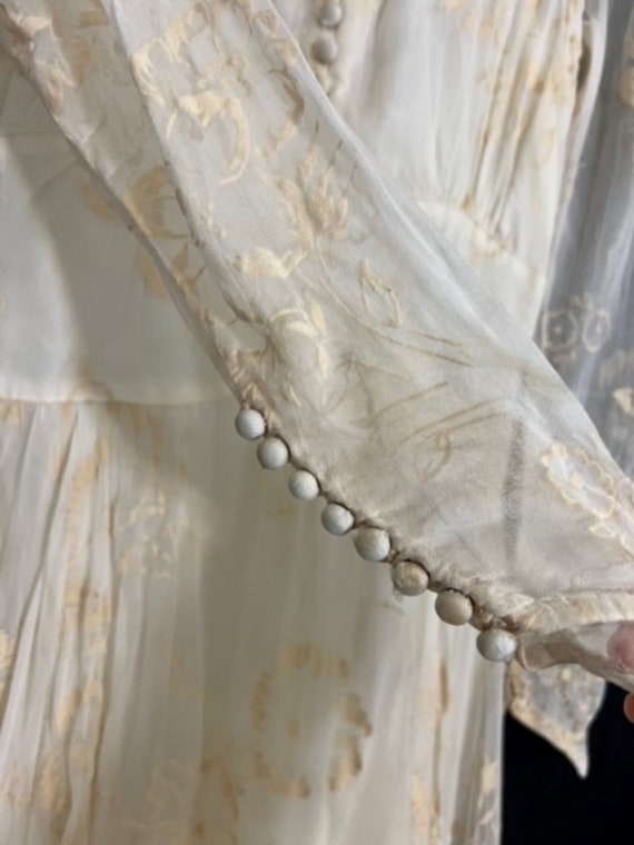 Amazing, wearable late 1930's silk & flocked velv… - image 3