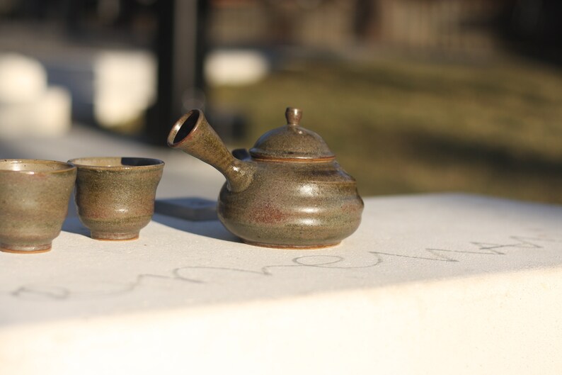 Tea set, 500ml kyusu teapot 150&130ml teacups image 2