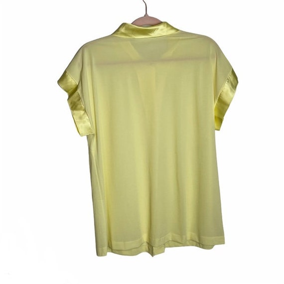 Vintage Gossard Artemis yellow pajama top buttons - image 2