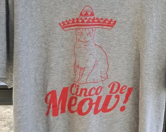 Camisa Cinco De Mayo Adulto Médio Cinco de Meow Engraçado Sombrero Gato Grande Presente Masculino