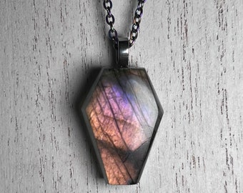 Rainbow Labradorite pendant, witch wear, goth gift, gifts for her, anniversary gift, pagan wicca handfasting, witchy gifts, gifts for them