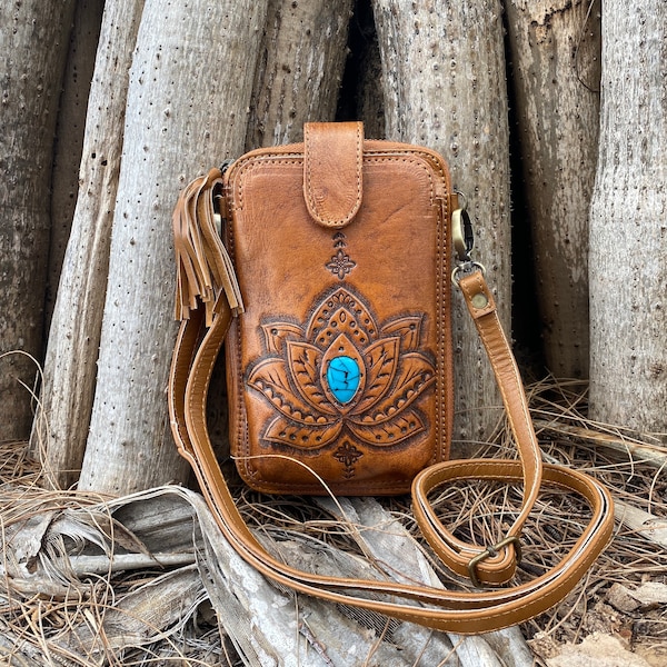 Leather shoulder bag.Leather crossbody bag.Genuine leather bag.Leather bag with pockets.Custom leather bag.Handmade leather bag.Designer bag