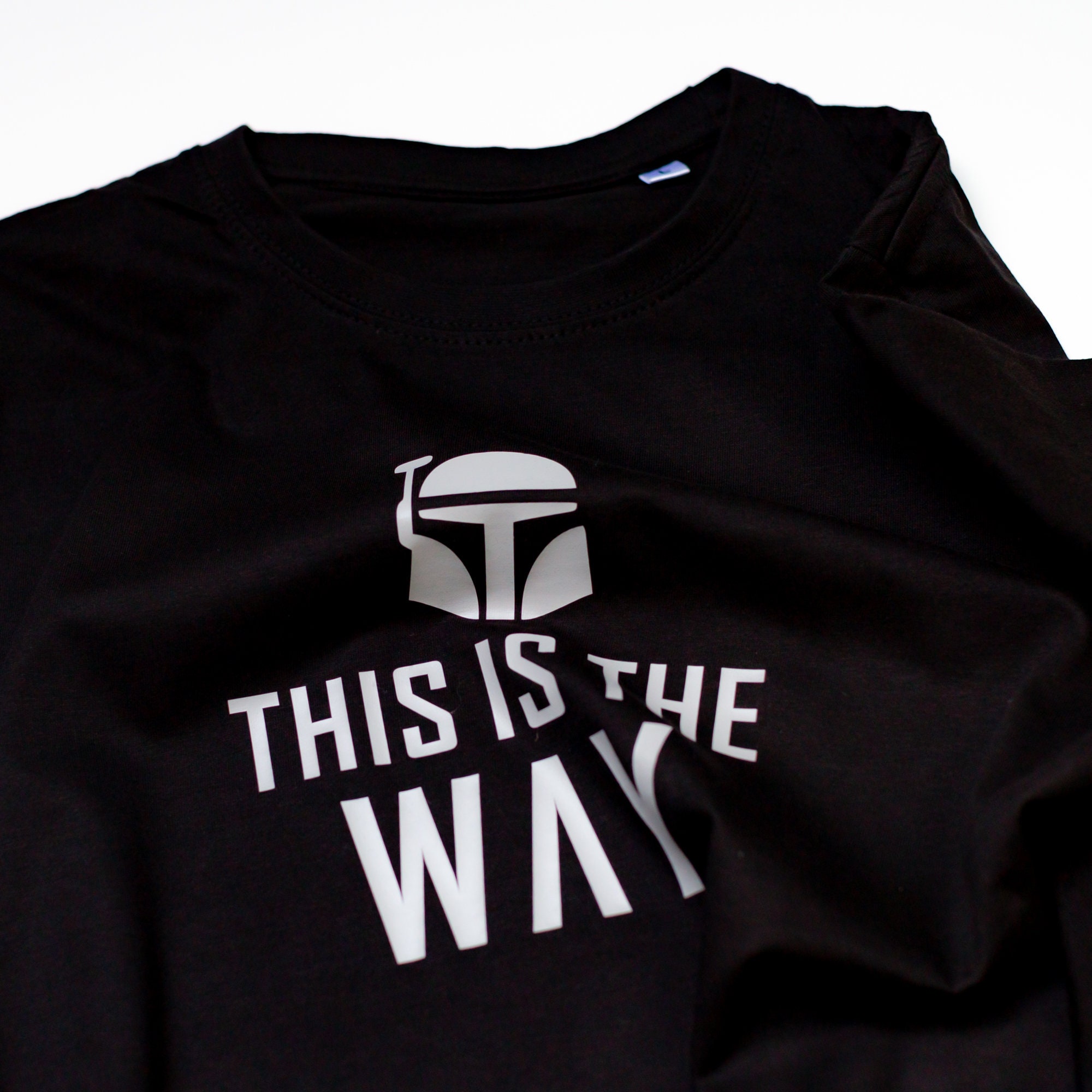 Atlanta Braves Star Wars The Mandalorian This is the Way T-Shirt, hoodie,  sweater, ladies v-neck and tank top
