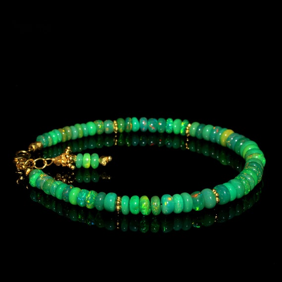 Bracciale Elasticizzato Con Perle Di Opale Verde Naturale - Pietra Di Giada Intagliata A Mano, Gioiello Energetico Unisex
