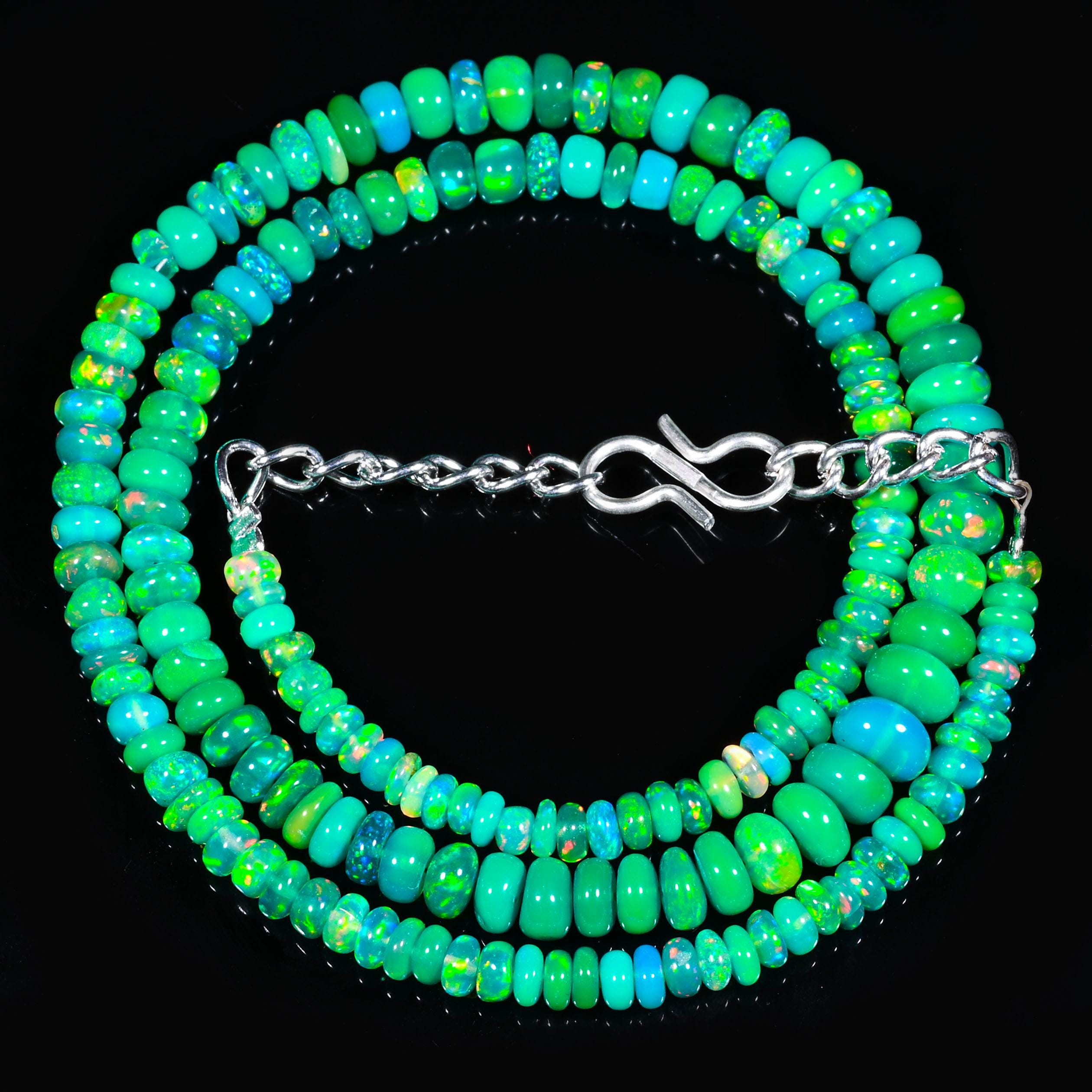 16インチの印象的なグリーンオパールネックレス、10月の誕生石