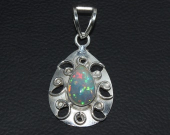 Ethiopian Opal Silver Pendant - Natural Ethiopian Fire Opal Pendant - Pear Opal Pendant - Opal Gemstone Pendant - Pendant - Opal Jewelry