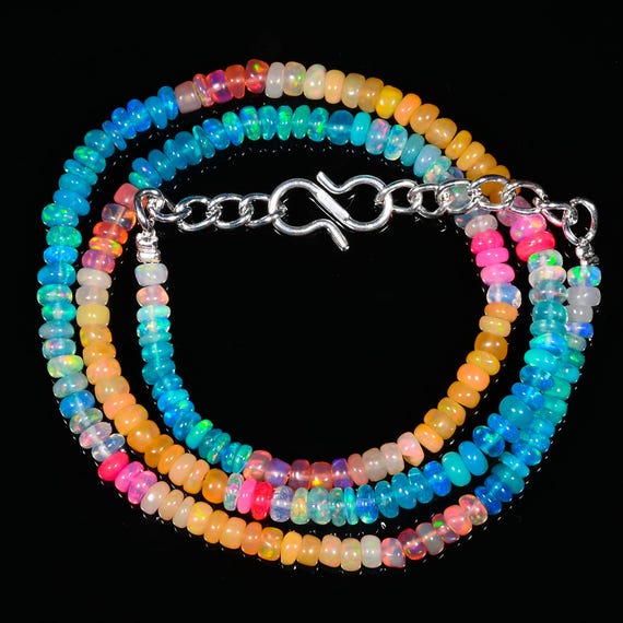 まばゆいばかりのマルチカラーオパールネックレス、ハンドメイド