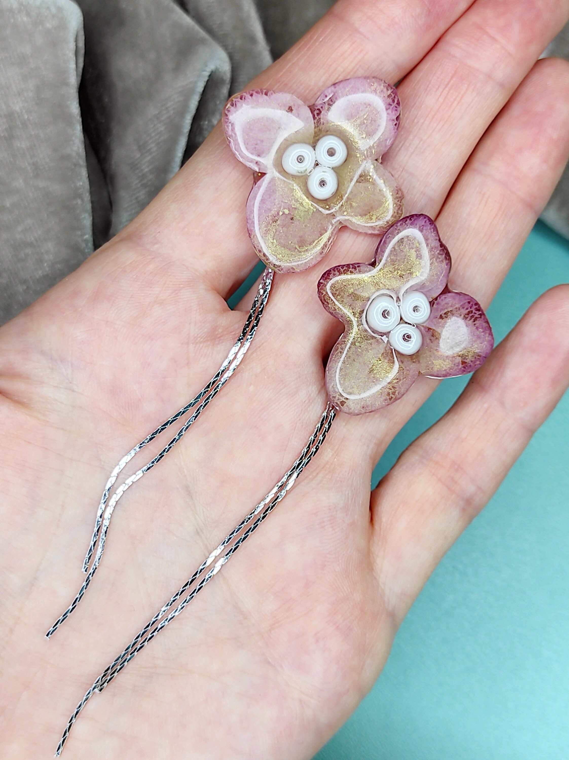 Flower epoxy earrings epoxy resin earrings with real flowers Etsy