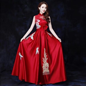 Modern China Cheongsam Gown in Wine Red/China Red/Purple/ Blue/Green, Classical Embroidery Pattern Full Length, For Events