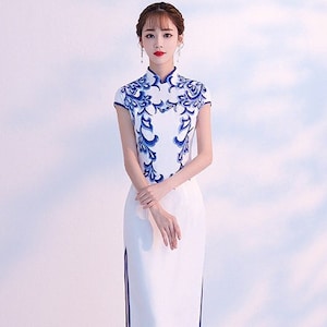 blue china pattern dress Halter Top Blue & White Porcelain Pattern Chinese Style Evening Dress Blue / 6XL