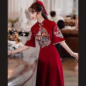Traditional Chinese Bridal Wine Red Qipao Gown, Full Length China Bride Wedding Dress, Evening Toast Suit, Xi囍 Tassel, Classic Embroidery