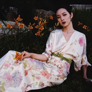 Unique Bridal,Bridesmaid PJ Lingerie Wedding Morning Gown Dress, Wedding Night Set, Hanfu Style, Printed Penoy Bath Suit, Lady Pajamas image 1
