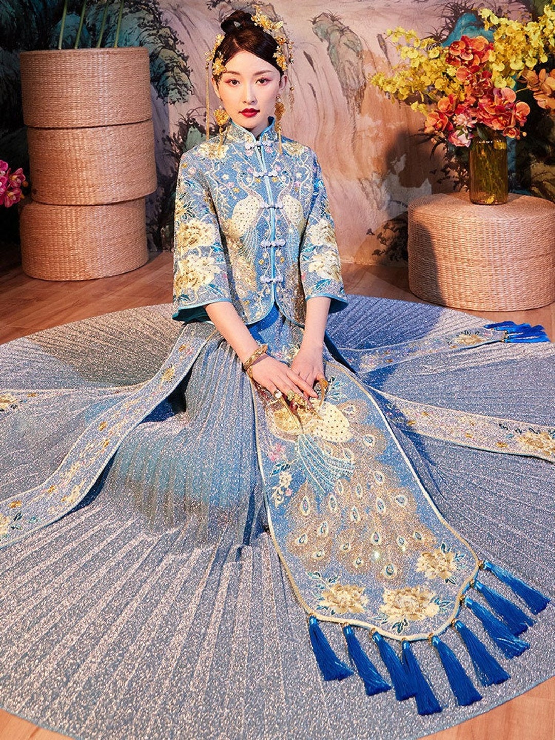 Traditional Chinese Bridal Blue Wedding Xiuhe Dress, 孔慈 Embroidery ...