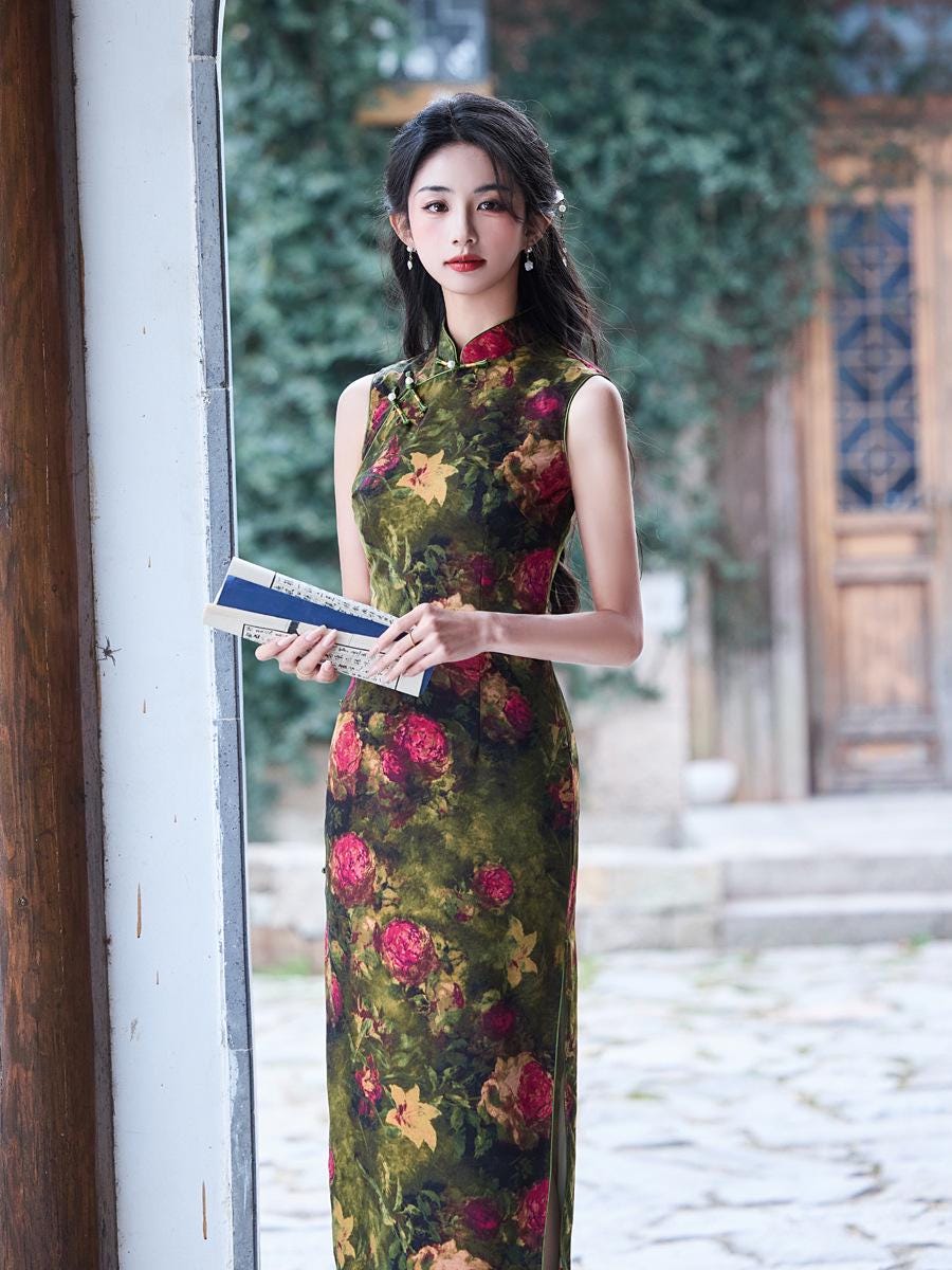 green emerald velvet dress Original National Brand Autumn and Winter Lolita Spring Dawn Chinese Style Short Vest New Year Red Robe Long Sleeve Op Cheongsam Dress Vest (with main image 0