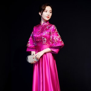 Vintage China Bride Cheongsam in Rose Red, Traditional Wedding Gown/ Xiuhe Dress Full Length Bridal Qipao, Chorus  Stage Display Costume