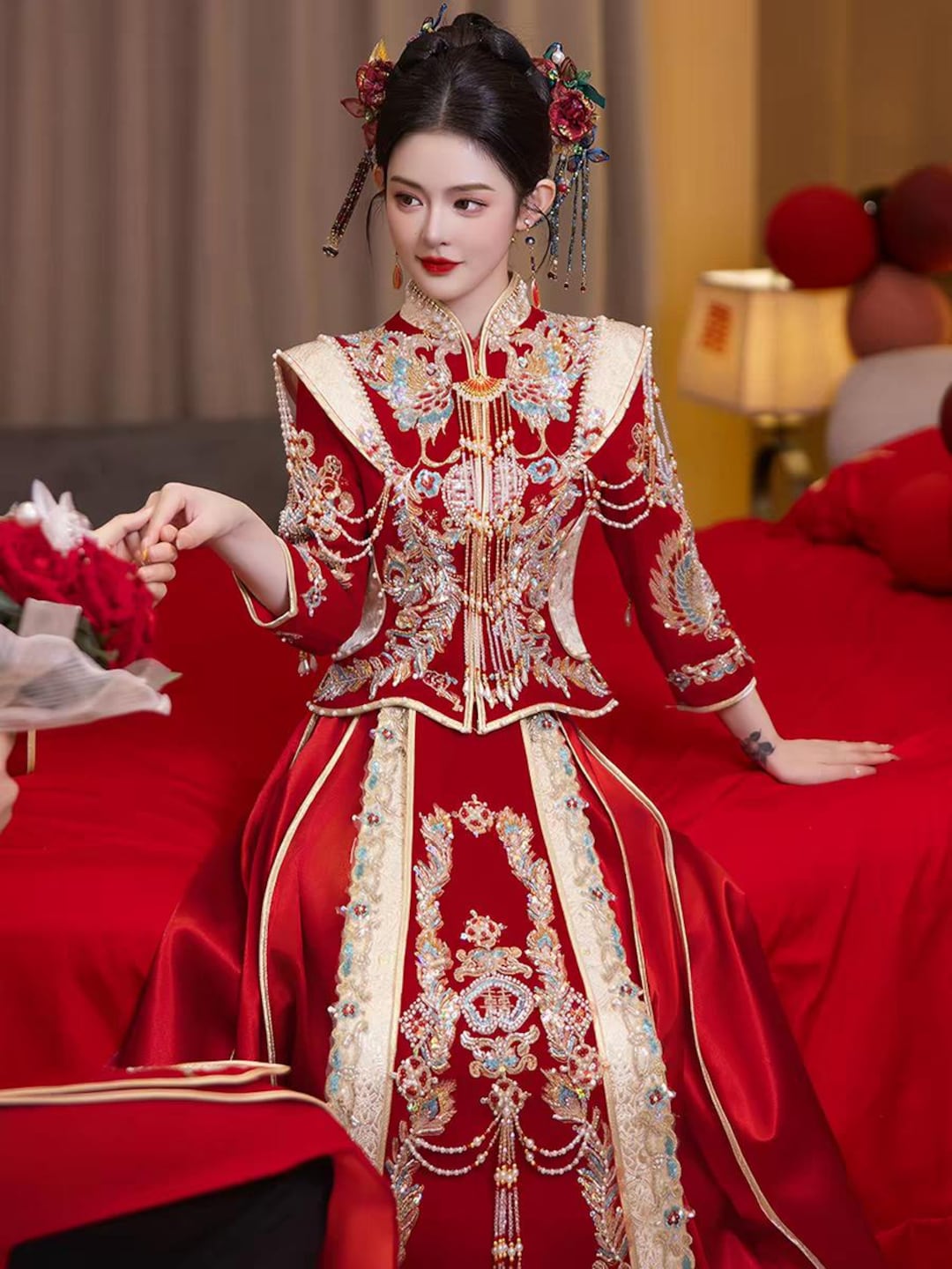 Traditional Chinese Bridal Red Wedding Xiuhe Dress, Su Embroidery