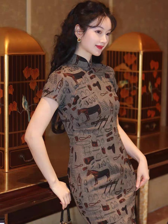 Retro China 60S' Horse Year Pattern Qipao Dress, Hong Kong Style Cheongsam