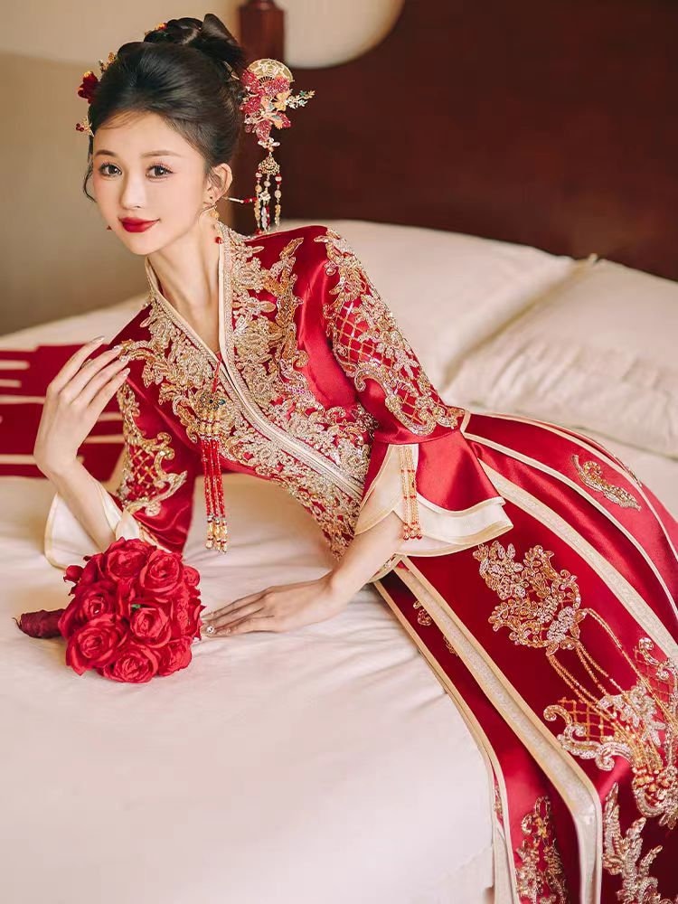 Traditional Chinese Bridal Red Wedding Xiuhe Dress, Big