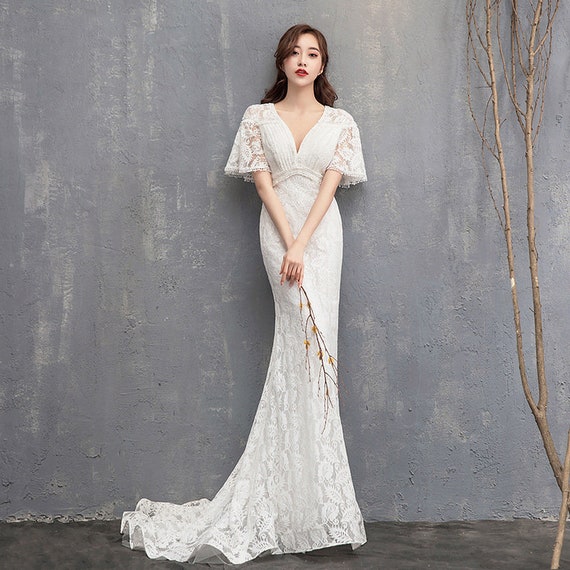 Chinese Bridal Wedding Dress white Lace Qipao Light Dress Modern Long Mermaid Lace Sexy Hollow Shoulder Audrey Herben French Brides Etsy Israel