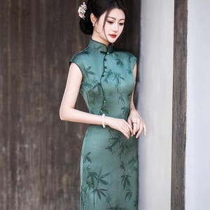 New Arrival 《碧玉》Vintage China Cheongsam, Classic Floral Qipao,Spring Summer Qipao Gift for Her Dress Big Sizes M-4XL Green