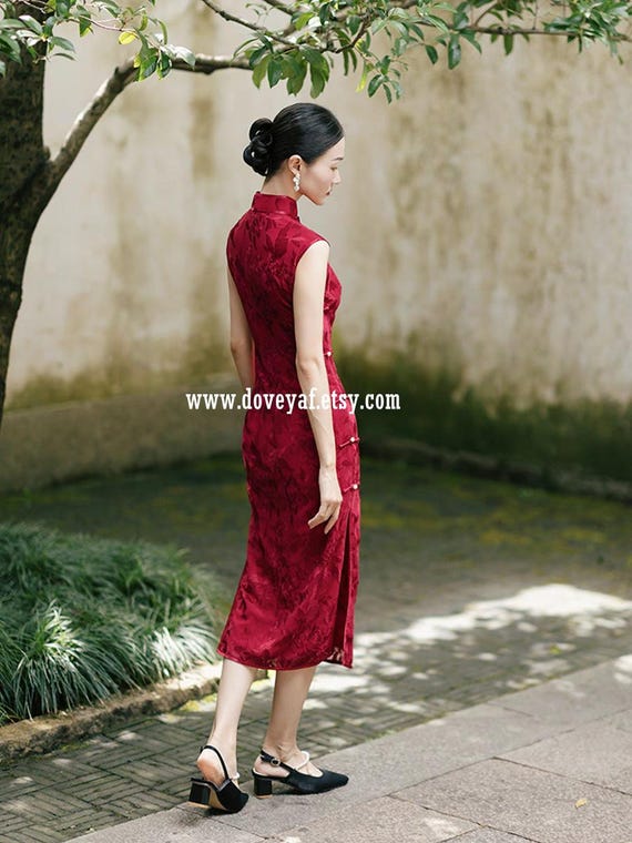 self portrait knit lace insert midi dress Self-Portrait Knit Midi Dress With Lace Inserts