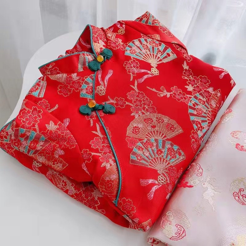 Regalo Dell'abbigliamento Cinese Di Capodanno Asiatico Per Donna Cinese Regalo Dell'abbigliamento Cinese Di Capodanno Asiatico Per Donna Cinese